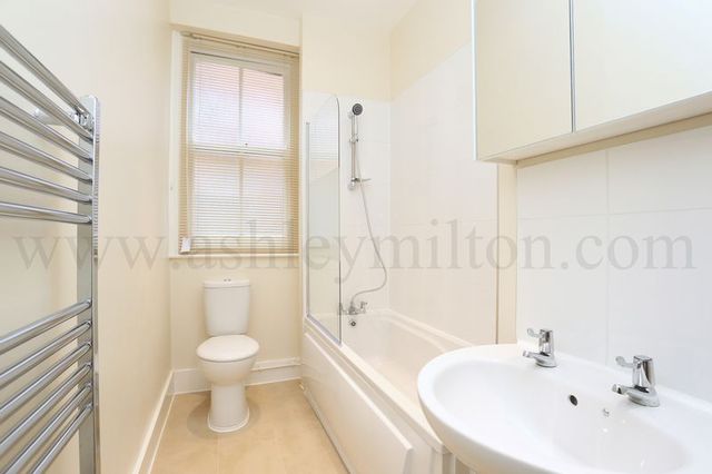  Image of 2 bedroom Flat to rent in Essendine Road London W9 at Essendine Road Array Maida Vale, W9 2LY