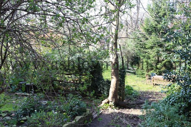  Image of 2 bedroom Flat to rent in Essendine Road London W9 at Essendine Road Array Maida Vale, W9 2LY