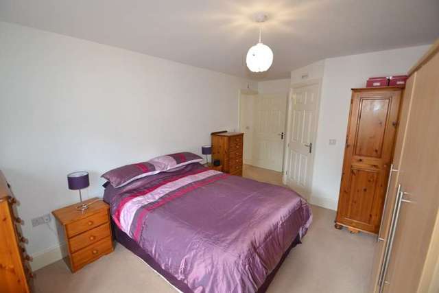  Image of 2 bedroom Detached house for sale in White Oaks Close Ferndown BH22 at Ferndown, BH22 9FF