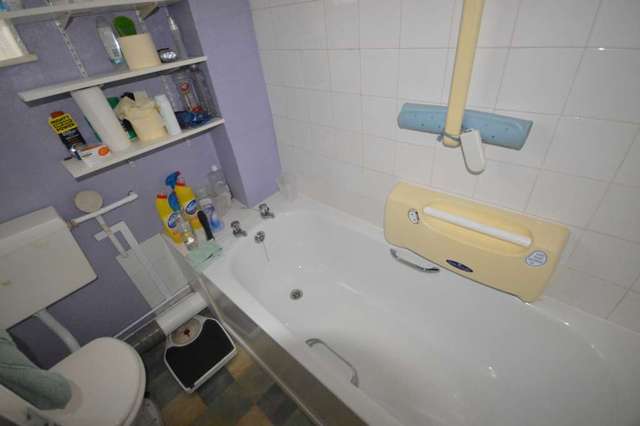  Image of 1 bedroom Terraced house for sale in Fieldfare Road London SE28 at Fieldfare Road Thamesmead London, SE28 8HS