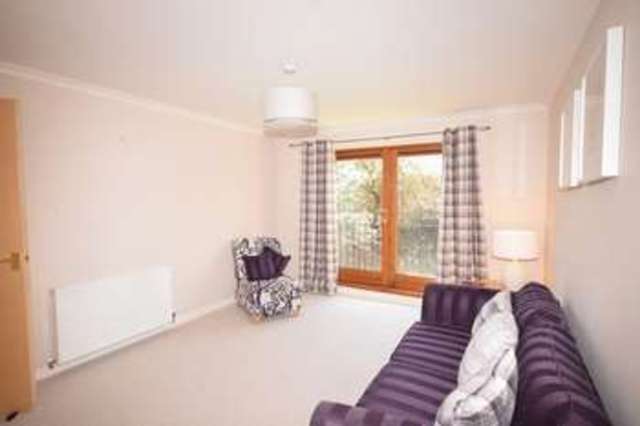  Image of 2 bedroom Flat for sale in Finglen Crescent Tullibody Alloa FK10 at Finglen Crescent Tullibody Alloa, FK10 3GJ