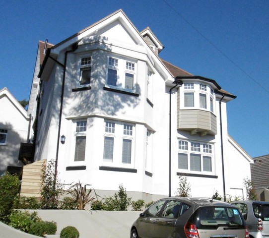  Image of 2 bedroom Ground Flat to rent in Mansfield Road Parkstone Poole BH14 at 26 Mansfield Road Parkstone Poole, BH14 0DG