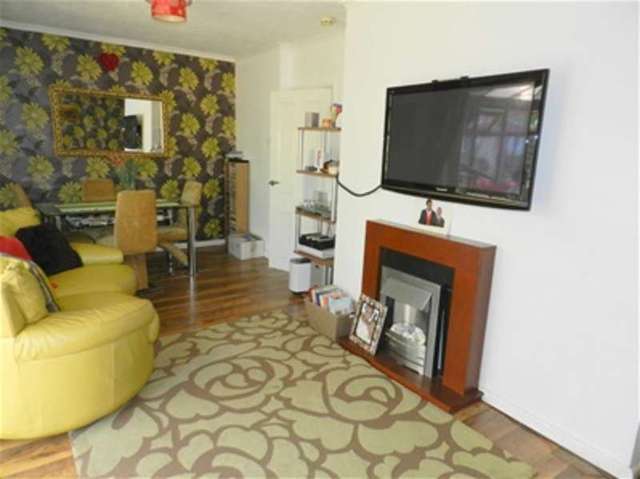  Image of 3 bedroom Semi-Detached house to rent in Fisher Road Bloxwich Walsall WS3 at Bloxwich, WS3 2TA