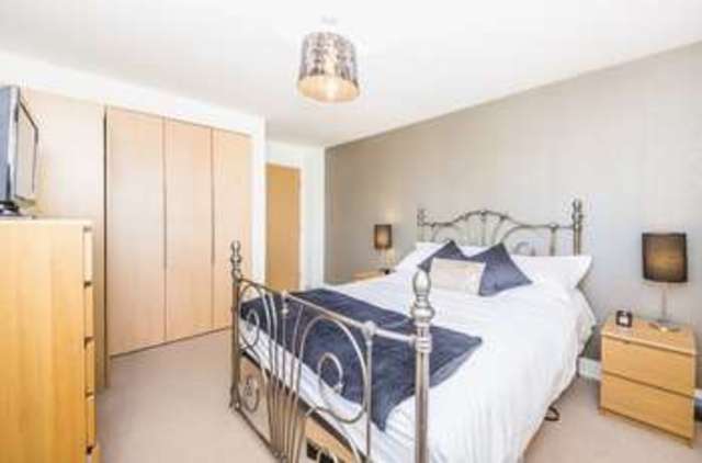  Image of 1 bedroom Flat for sale in Burnbrae Drive East Craigs Edinburgh EH12 at Burnbrae Drive East Craigs Edinburgh, EH12 8AS