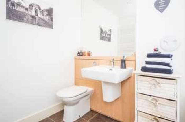  Image of 1 bedroom Flat for sale in Burnbrae Drive East Craigs Edinburgh EH12 at Burnbrae Drive East Craigs Edinburgh, EH12 8AS