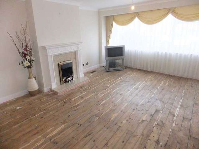  Image of 3 bedroom Detached house for sale in Fowgay Drive Shirley Solihull B91 at Fowgay Drive  Solihull, B91 3PH