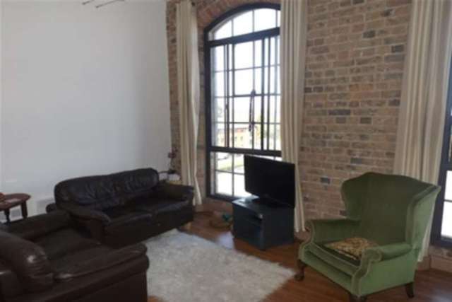  Image of 3 bedroom Flat to rent in Albion Street Beeston Nottingham NG9 at Nottingham, NG9 2UZ