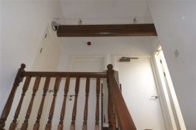 Image of 3 bedroom Flat to rent in Albion Street Beeston Nottingham NG9 at Nottingham, NG9 2UZ