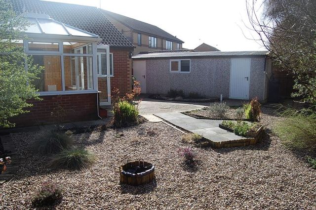  Image of 2 bedroom Detached house for sale in Fulford Crescent New Holland Barrow-upon-Humber DN19 at Fulford Crescent New Holland New Holland, DN19 7BH