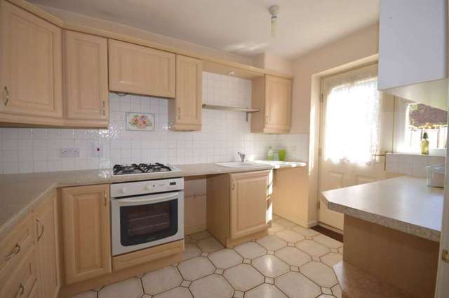  Image of 3 bedroom End of Terrace to rent in Greenhaven Drive London SE28 at Greenhaven Drive Thamesmead London, SE28 8FY