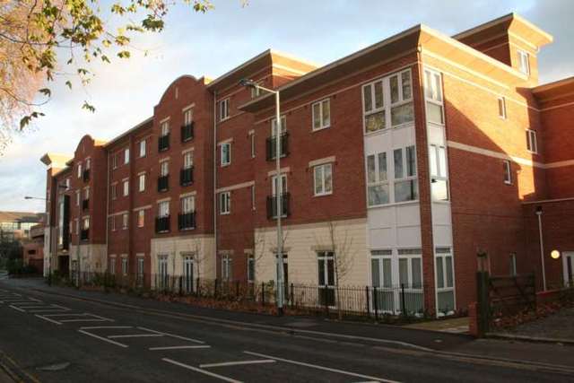  Image of 2 bedroom Apartment to rent in Grenfell Road Maidenhead SL6 at Grenfell Road  Maidenhead, SL6 1FG