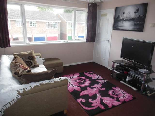  Image of 1 bedroom Flat to rent in Grenville Close Walsall WS2 at Walsall, WS2 0NU
