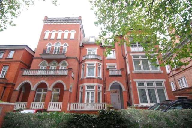  Image of 2 bedroom Apartment to rent in Fitzjohns Avenue London NW3 at Fitzjohn`s Avenue Hampstead London, NW3 6PH