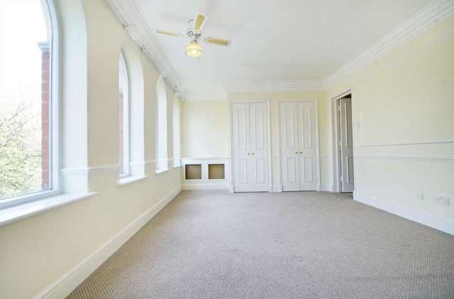  Image of 2 bedroom Apartment to rent in Fitzjohns Avenue London NW3 at Fitzjohn`s Avenue Hampstead London, NW3 6PH