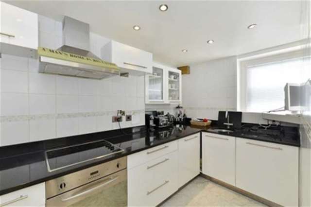  Image of 2 bedroom Flat for sale in Hans Crescent London SW1X at London, SW1X 0LL