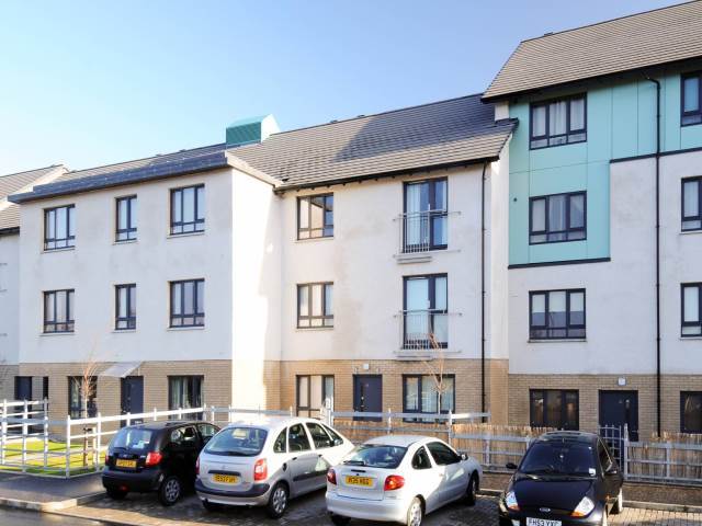  Image of 2 bedroom Flat to rent in Harvesters Place Edinburgh EH14 at Wester Hailes Edinburgh Edinburgh, EH14 3JL