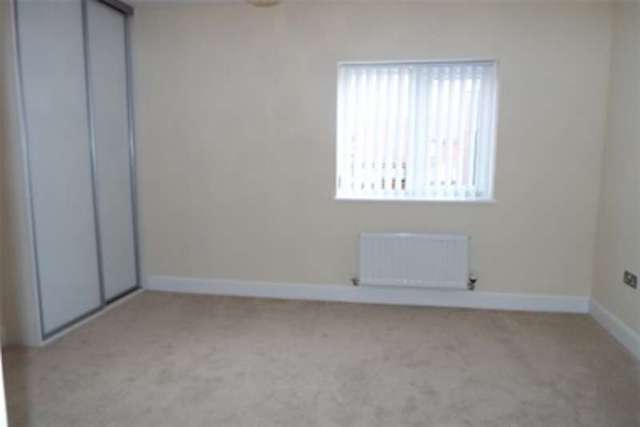  Image of 4 bedroom Detached house to rent in Harvey Avenue Durham DH1 at Durham, DH1 5ZG