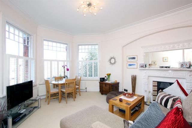  Image of 1 bedroom Property to rent in Haslemere Road London N8 at Crouch End, N8 9RB