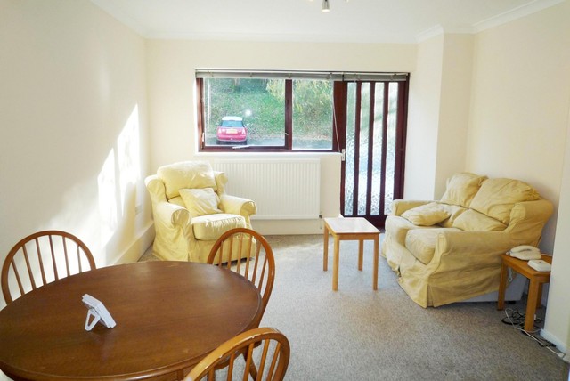  Image of 1 bedroom Flat to rent in Hawkshill Dellfield St. Albans AL1 at Dellfield  St Albans, AL1 5HU