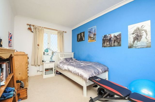  Image of 4 bedroom Detached house for sale in Hermitage Road Abingdon OX14 at Hermitage Road  Abingdon, OX14 5RW