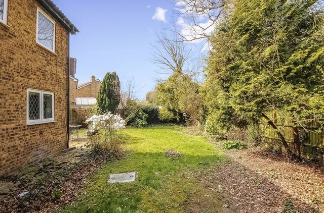  Image of 4 bedroom Detached house for sale in Hermitage Road Abingdon OX14 at Hermitage Road  Abingdon, OX14 5RW