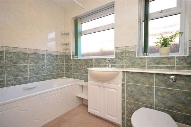  Image of 3 bedroom Bungalow for sale in Hillbrow Avenue Herne Bay CT6 at Herne Herne Bay Herne Bay, CT6 7DY