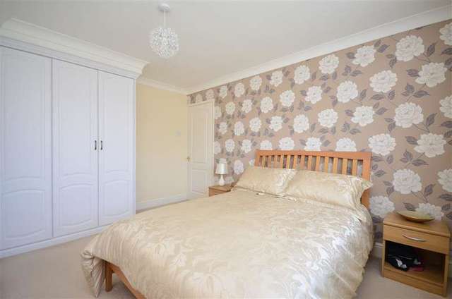  Image of 3 bedroom Bungalow for sale in Hillbrow Avenue Herne Bay CT6 at Herne Herne Bay Herne Bay, CT6 7DY