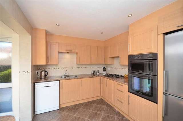  Image of 3 bedroom Bungalow for sale in Hillbrow Avenue Herne Bay CT6 at Herne Herne Bay Herne Bay, CT6 7DY