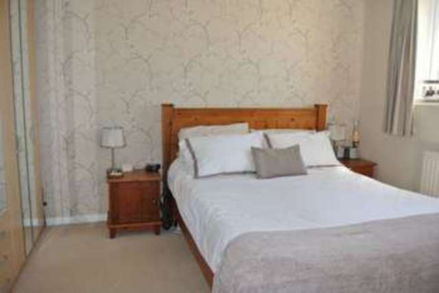  Image of 3 bedroom Semi-Detached house for sale in Holly Close Grantham NG31 at Holly Close  Grantham, NG31 7GU