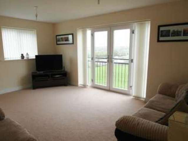  Image of 3 bedroom Detached house to rent in Howdenclough Road Morley Leeds LS27 at Howdenclough Road Morley Leeds, LS27 0LP