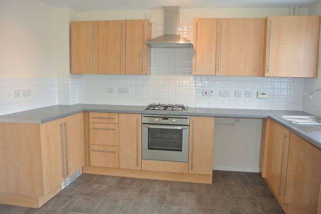  Image of 3 bedroom Terraced house for sale in Hudson Way Grantham NG31 at Hudson Way  Grantham, NG31 7BX