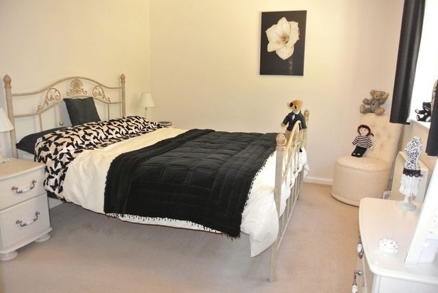  Image of 3 bedroom Detached house for sale in Ingle Court Woolsthorpe by Colsterworth Grantham NG33 at Ingle Court Woolsthorpe by Colsterworth Grantham, NG33 5PB