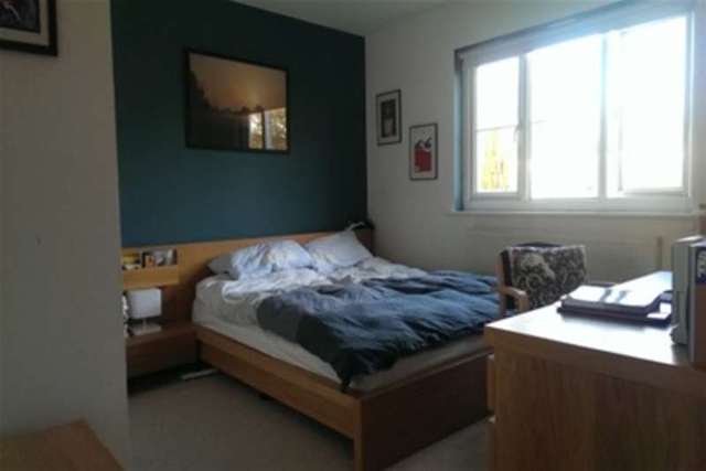 Image of 1 bedroom Flat to rent in Isabella Place Kingston upon Thames KT2 at Kingston upon Thames, KT2 5PB