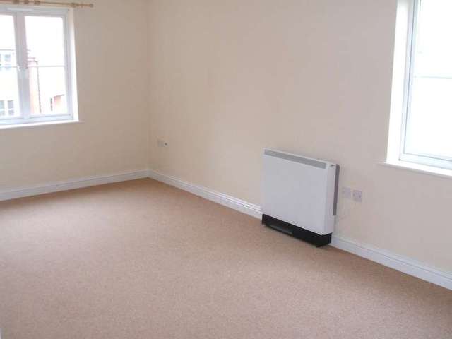  Image of 2 bedroom Apartment to rent in Jennings Drift Kesgrave Ipswich IP5 at Kesgrave, IP5 2HA