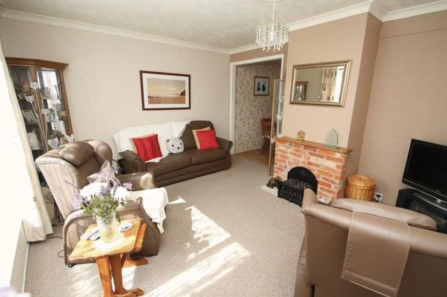  Image of 3 bedroom Semi-Detached house for sale in Keens Close High Wycombe HP13 at Keens Close  High Wycombe, HP13 6TP