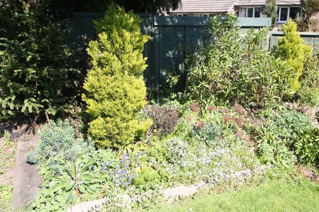  Image of 3 bedroom Semi-Detached house for sale in Keens Close High Wycombe HP13 at Keens Close  High Wycombe, HP13 6TP
