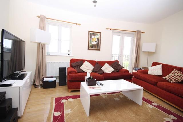 Image of 2 bedroom Apartment for sale in Kelly Avenue London SE15 at Peckham, SE15 5LX