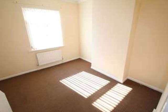  Image of 2 bedroom Terraced house to rent in Kelsall Street Burslem Stoke-on-Trent ST6 at Kelsall Street Burslem Stoke-On-Trent, ST6 1HL