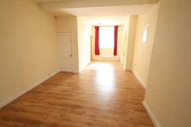  Image of 2 bedroom Terraced house to rent in Kelsall Street Burslem Stoke-on-Trent ST6 at Kelsall Street Burslem Stoke-On-Trent, ST6 1HL