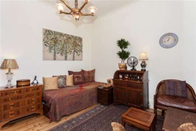  Image of 1 bedroom Property to rent in Kensington Gardens Square London W2 at London, W2 4DG