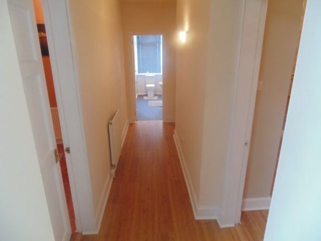  Image of 2 bedroom Flat to rent in Kilmacolm Road Bridge of Weir PA11 at Bridge of Weir Bridge of Weir Renfrewshire, PA11 3PU