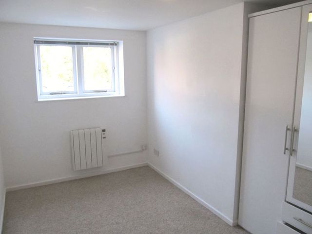  Image of 1 bedroom Flat for sale in Kings Road Evesham WR11 at Kings Road  Evesham, WR11 3BL