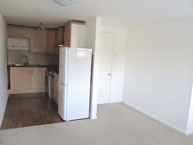  Image of 1 bedroom Flat for sale in Kings Road Evesham WR11 at Kings Road  Evesham, WR11 3BL