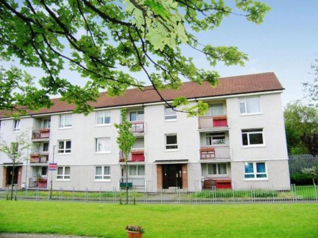  Image of 2 bedroom Flat to rent in Kinnell Path Glasgow G52 at Cardonald Glasgow Glasgow, G52 3RN