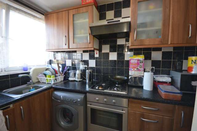 Image of 2 bedroom Maisonette for sale in Knee Hill Crescent London SE2 at Knee Hill Crescent Abbey Wood London, SE2 0YL