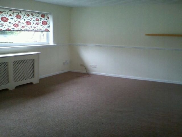  Image of 1 bedroom Flat to rent in Loch Shin East Kilbride Glasgow G74 at East Kilbride South Lanarkshire South Lanarkshire, G74 2DH