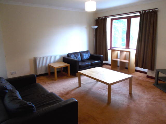  Image of 2 bedroom Flat to rent in Lochee Road Dundee DD2 at Lochee East Dundee Dundee, DD2 2ND