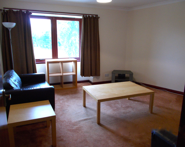  Image of 2 bedroom Flat to rent in Lochee Road Dundee DD2 at Lochee East Dundee Dundee, DD2 2ND