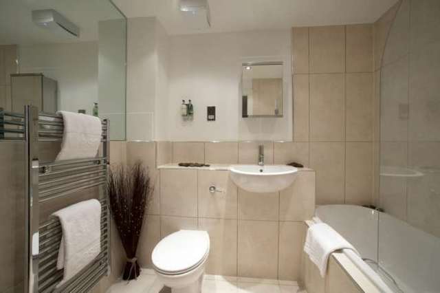  Image of 1 bedroom Apartment to rent in Kelvin Gate Bracknell RG12 at London Road  Bracknell, RG12 2TN