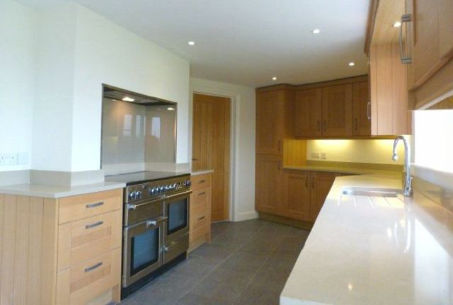  Image of 4 bedroom Detached house for sale in Longburton Longburton Sherborne DT9 at Longburton  Sherborne, DT9 5FG